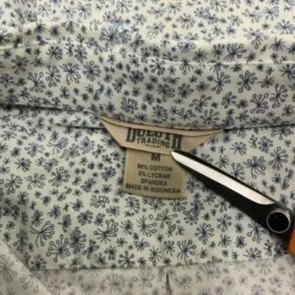 DULUTH TRADING COMPANY long sleeve button down shirt - Picture 4 of 4